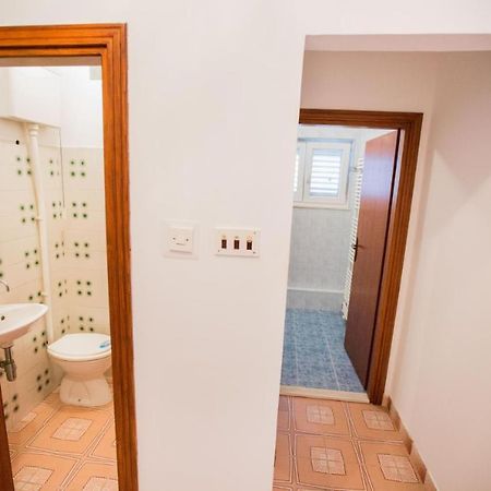 פודסטראנה Apartmani M&S מראה חיצוני תמונה
