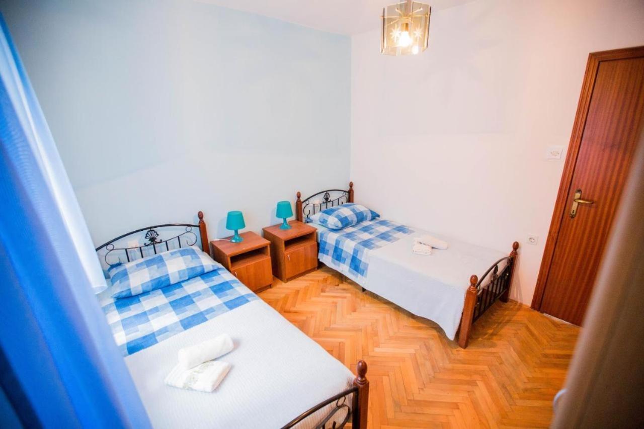 פודסטראנה Apartmani M&S מראה חיצוני תמונה