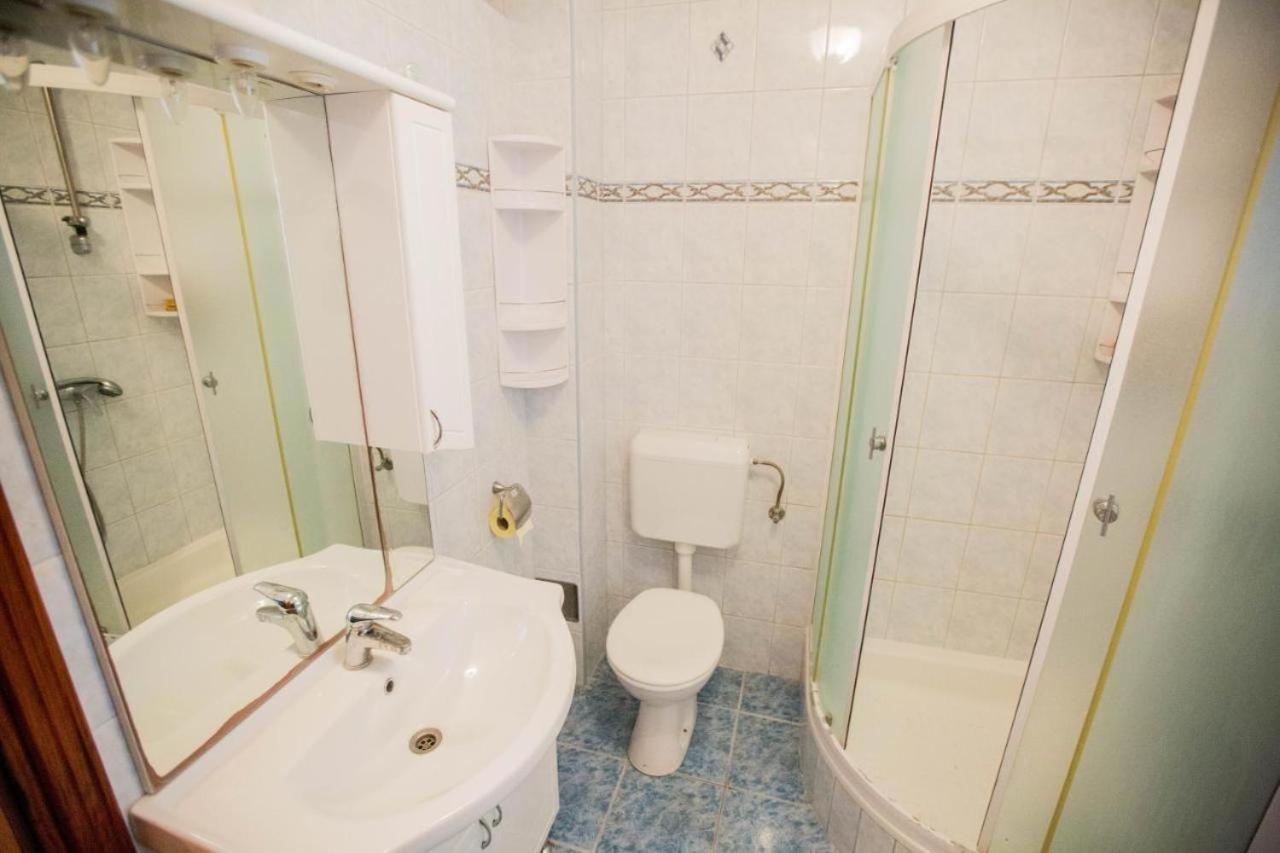 פודסטראנה Apartmani M&S מראה חיצוני תמונה