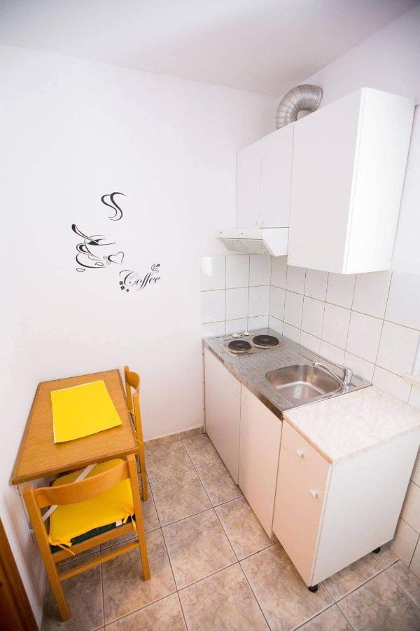 פודסטראנה Apartmani M&S מראה חיצוני תמונה